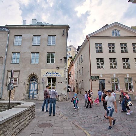 Dream Stay - Old Town Church View Apartment With Sauna ทาลลินน์ ภายนอก รูปภาพ