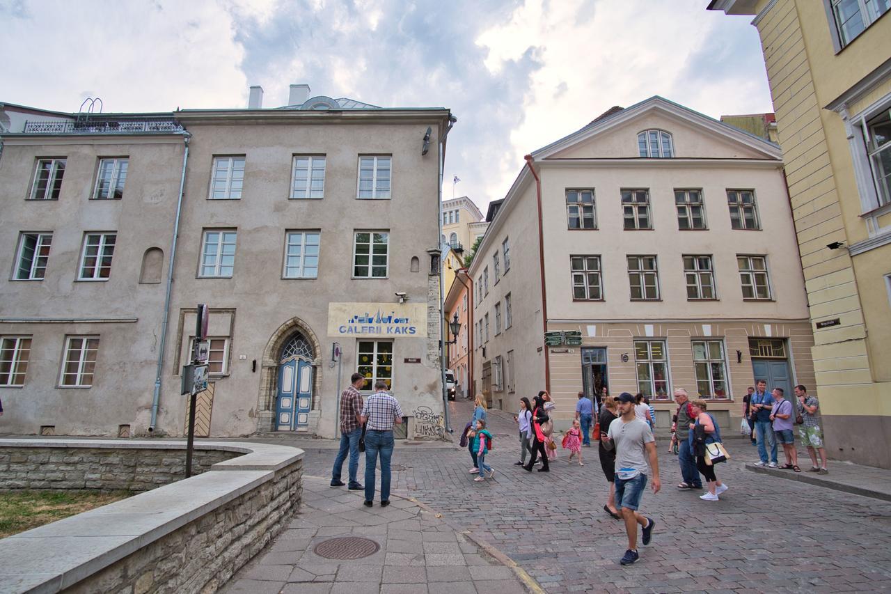 Dream Stay - Old Town Church View Apartment With Sauna ทาลลินน์ ภายนอก รูปภาพ